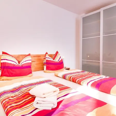 Iw - Komfort-apartment Im Winkel 13 - Feriendomizil Hollich * Groemitz