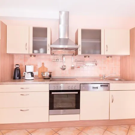 Iw - Komfort-apartment Im Winkel 13 - Feriendomizil Hollich * Groemitz