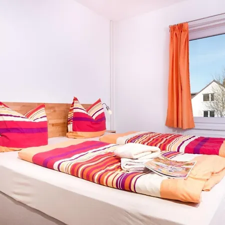 Iw - Komfort-apartment Im Winkel 13 - Feriendomizil Hollich * Groemitz