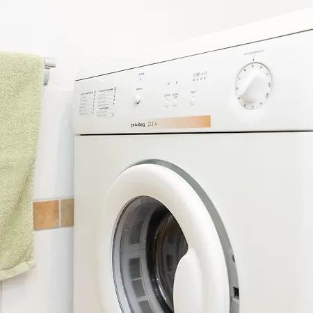 Iw - Komfort-apartment Im Winkel 13 - Feriendomizil Hollich * Grömitz